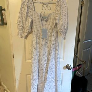 NWT Hill House Home HHH Nesli 2x XXL in Pampelonne Paisley, stored folded.